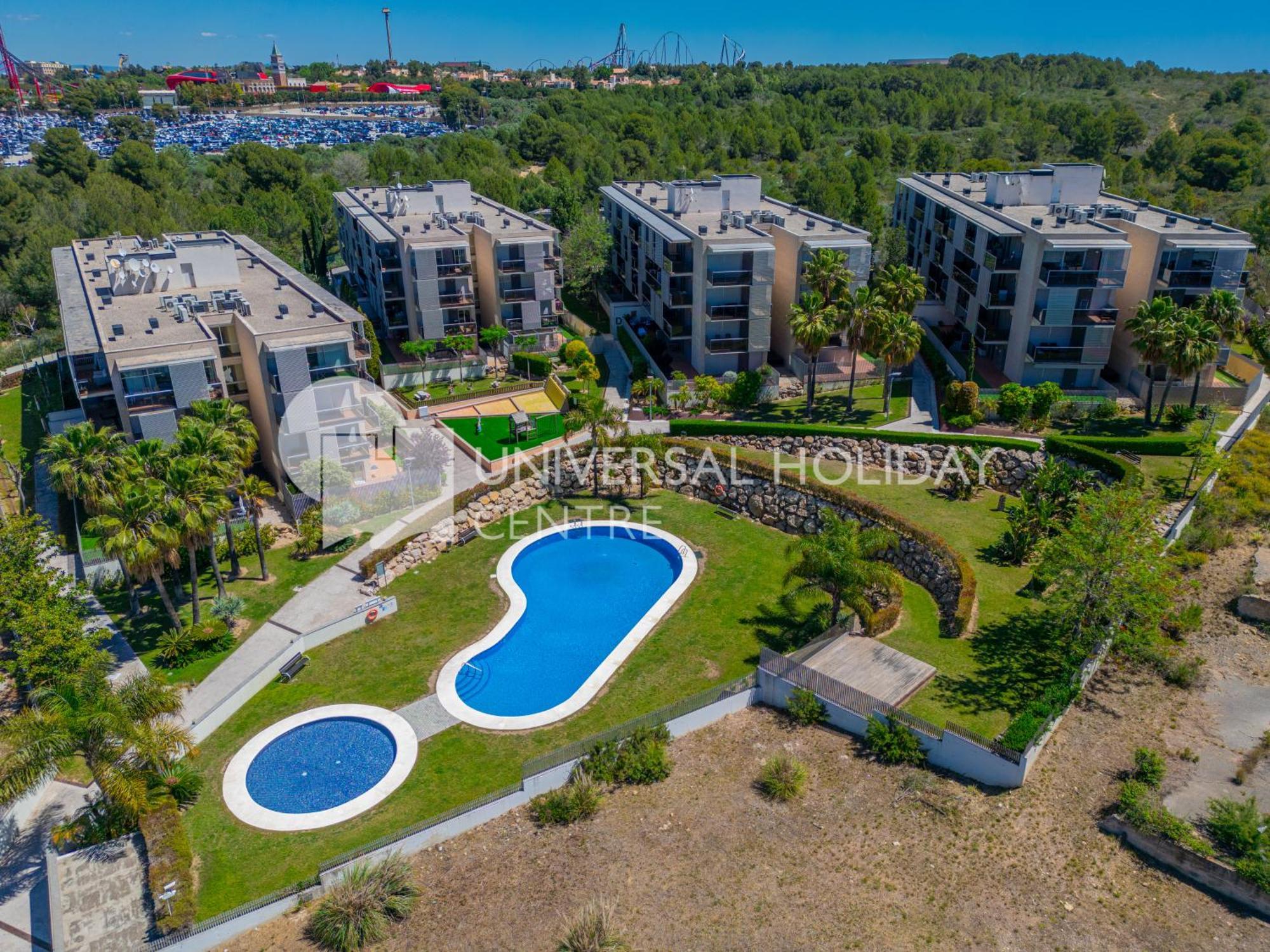 Uhc Paradise Village Family Complex Салоу Екстер'єр фото